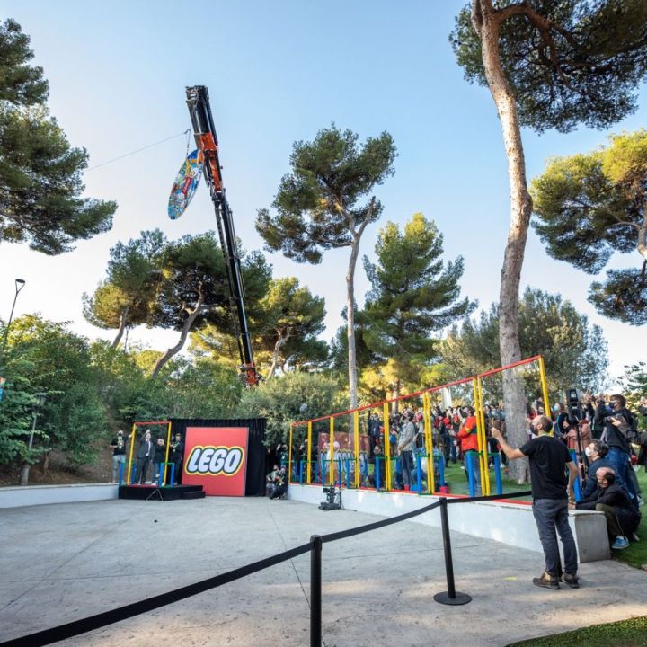 lego intervencion accion publicitaria froch cc (2)