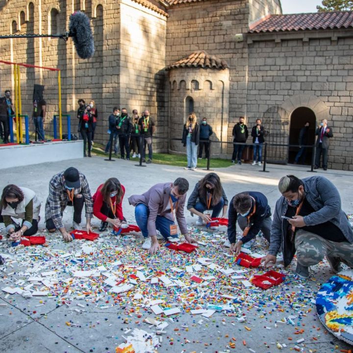 lego intervencion accion publicitaria froch cc (4)