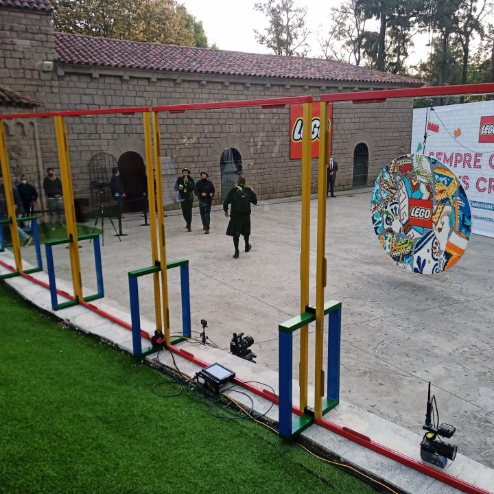 lego intervencion accion publicitaria froch cc 04